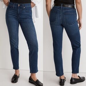 Madewell | Mid-Rise Stovepipe Jeans in Dahill Wash